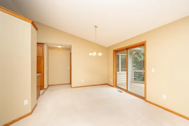 $469,900 | 910 West Deercreek Parkway, Belle Plaine, MN 56011