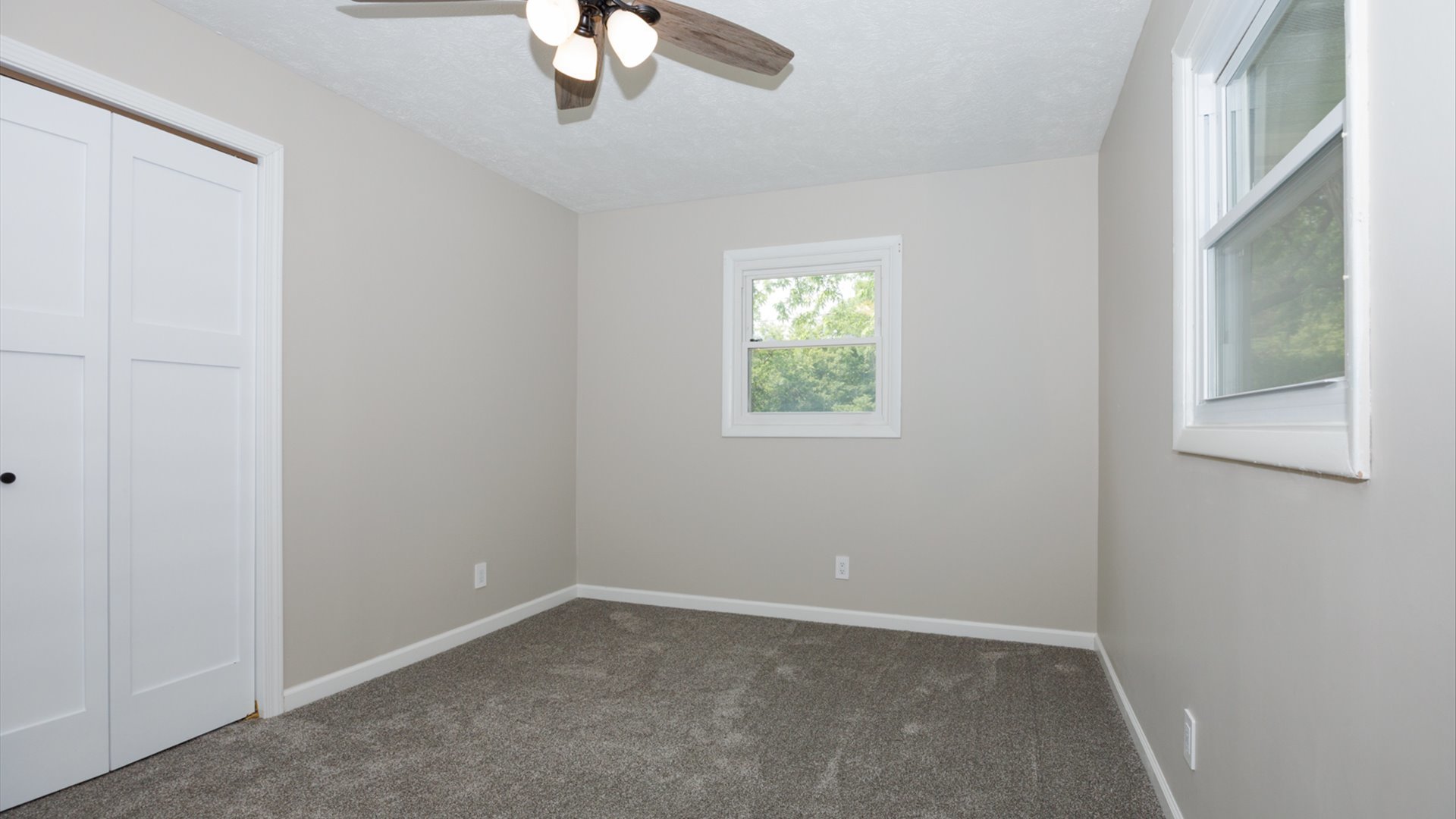 700 Kathleen Drive Normal, IL 61761 - Photo 3 of 48