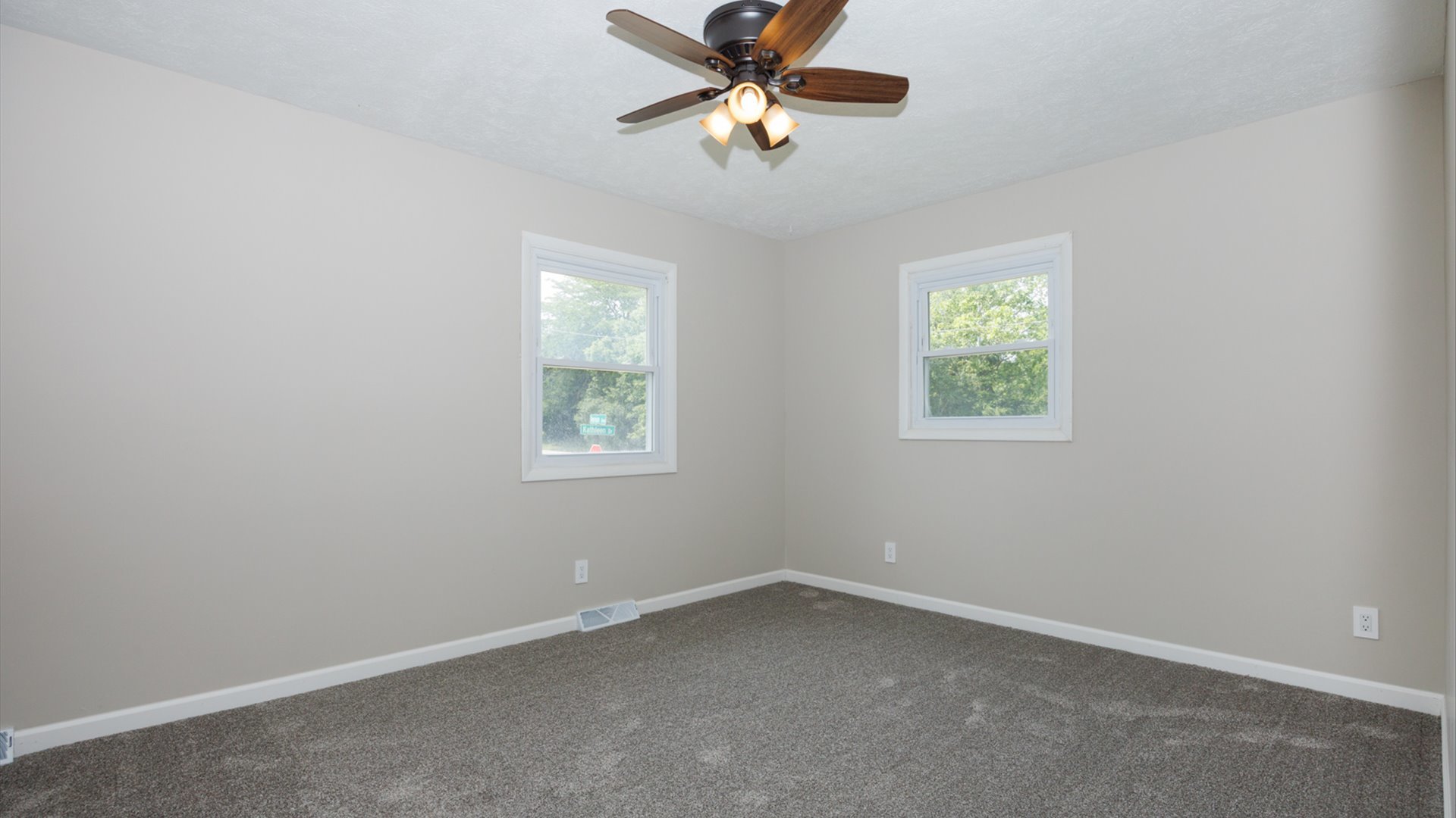 700 Kathleen Drive Normal, IL 61761 - Photo 6 of 48