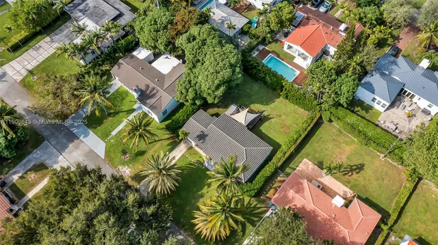 $950,000 | 125 Northwest 100th Terrace, Miami Shores, FL 33150