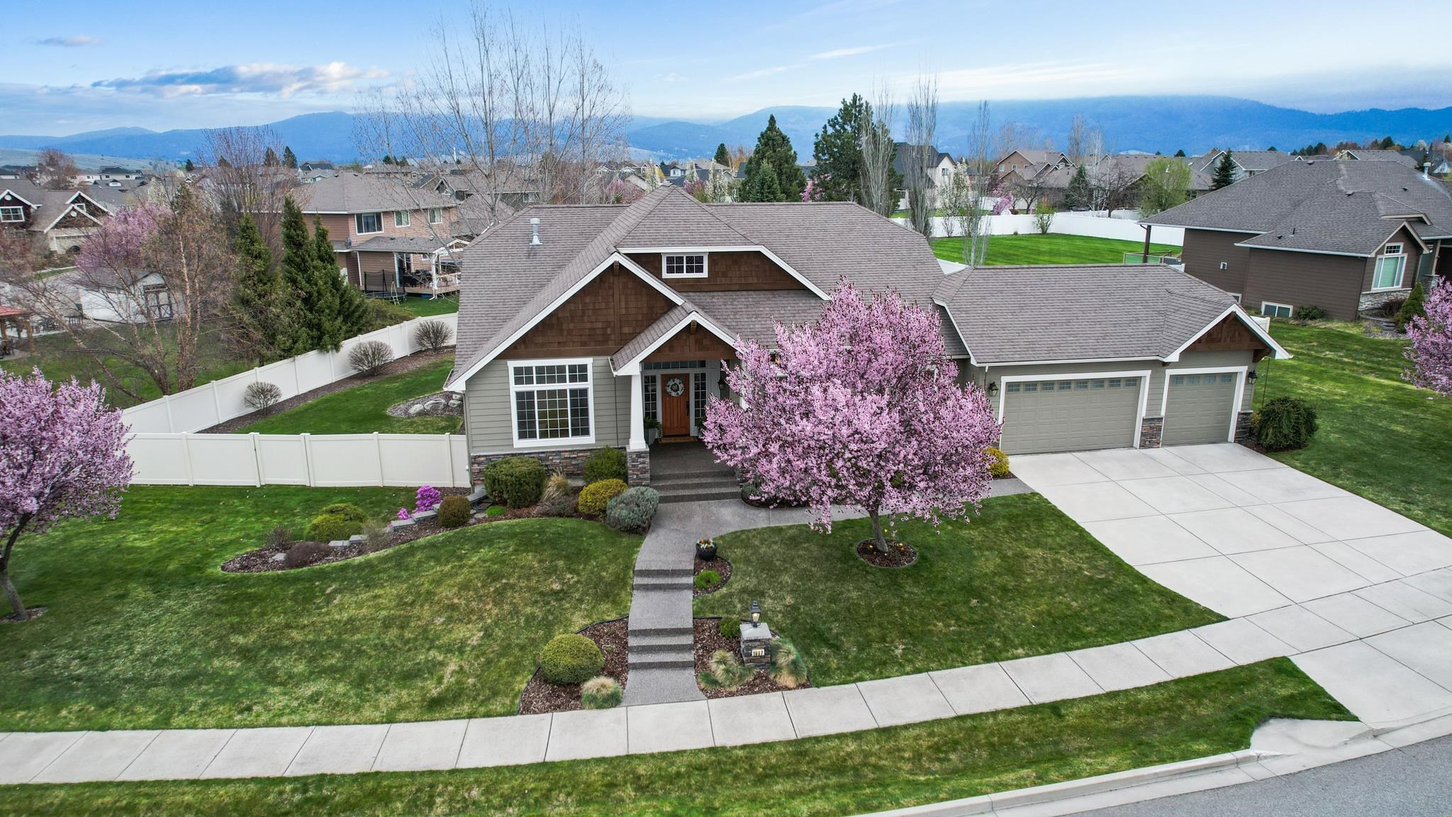 1807 South Steen Road Veradale, WA 99037 - Photo 1 of 47