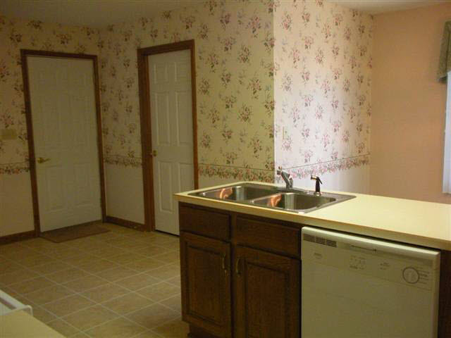 2534 North Morrison Road Muncie, IN 47304 - Photo 7 of 13