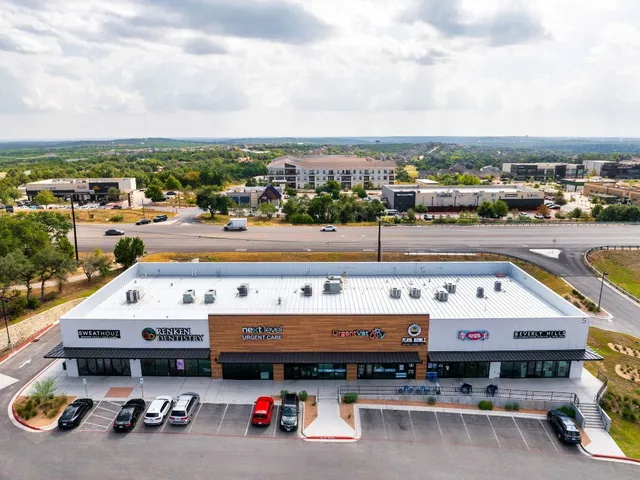 $479,900 | 199 Limestone Trail, Austin, TX 78737