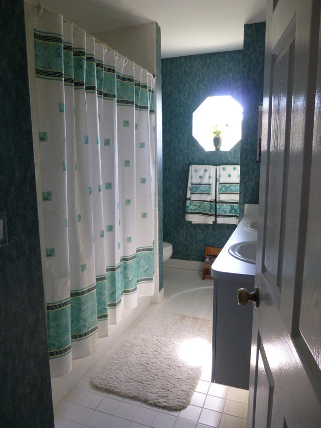 18327 Coral Isles Drive Boca Raton, FL 33498 - Photo 38 of 57 32 main bath