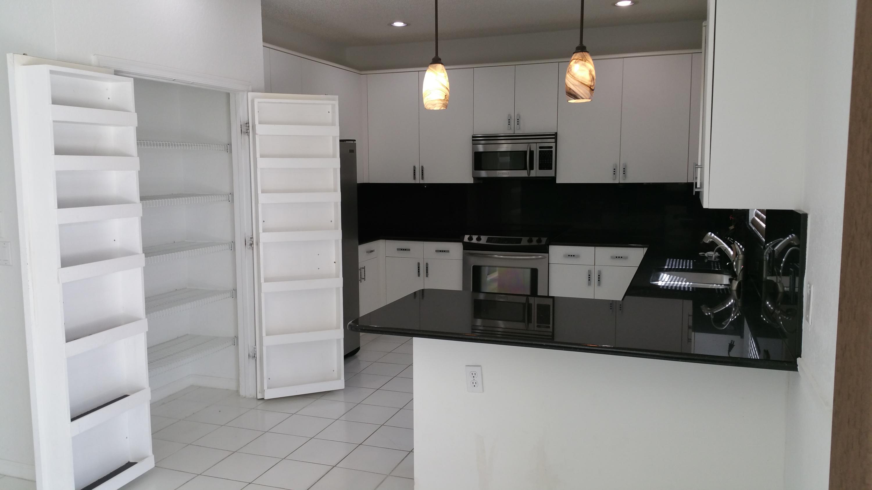 18327 Coral Isles Drive Boca Raton, FL 33498 - Photo 7 of 57 5 Kitchen (4)