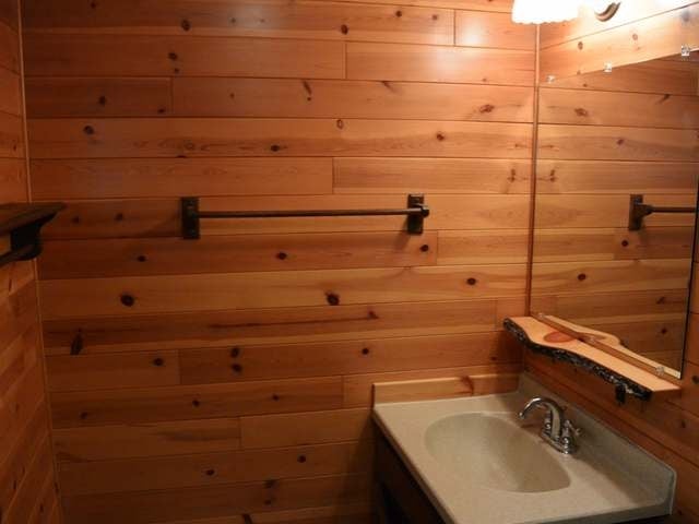 11799 Kobart Road Minocqua, WI 54548 - Photo 15 of 20 Gallery Image 15