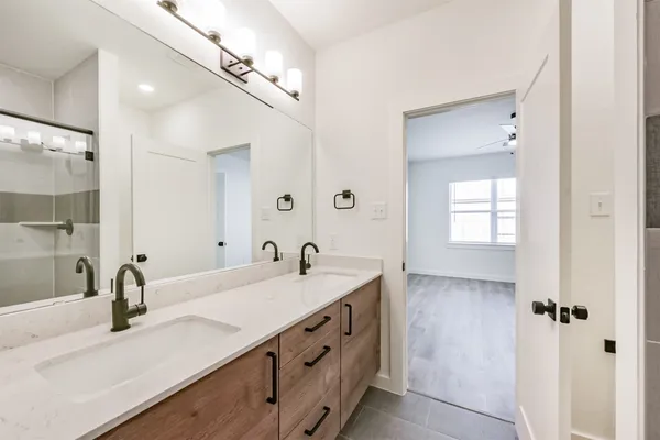 $2,299 | 1868 Dry Cherry Lane, Unit A, Dayton, TX 77535