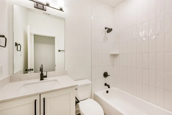 $2,299 | 1868 Dry Cherry Lane, Unit A, Dayton, TX 77535