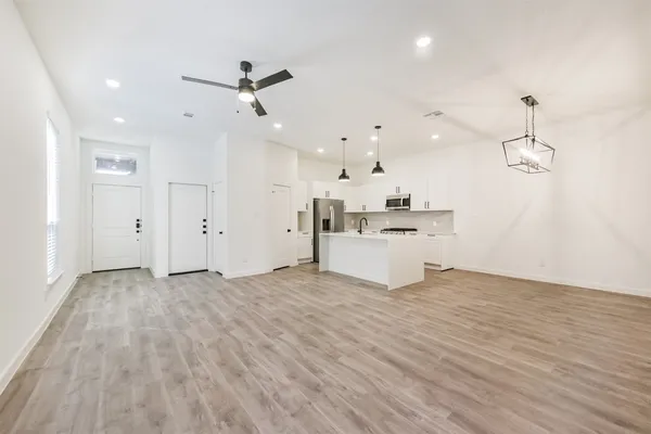 $2,299 | 1868 Dry Cherry Lane, Unit A, Dayton, TX 77535