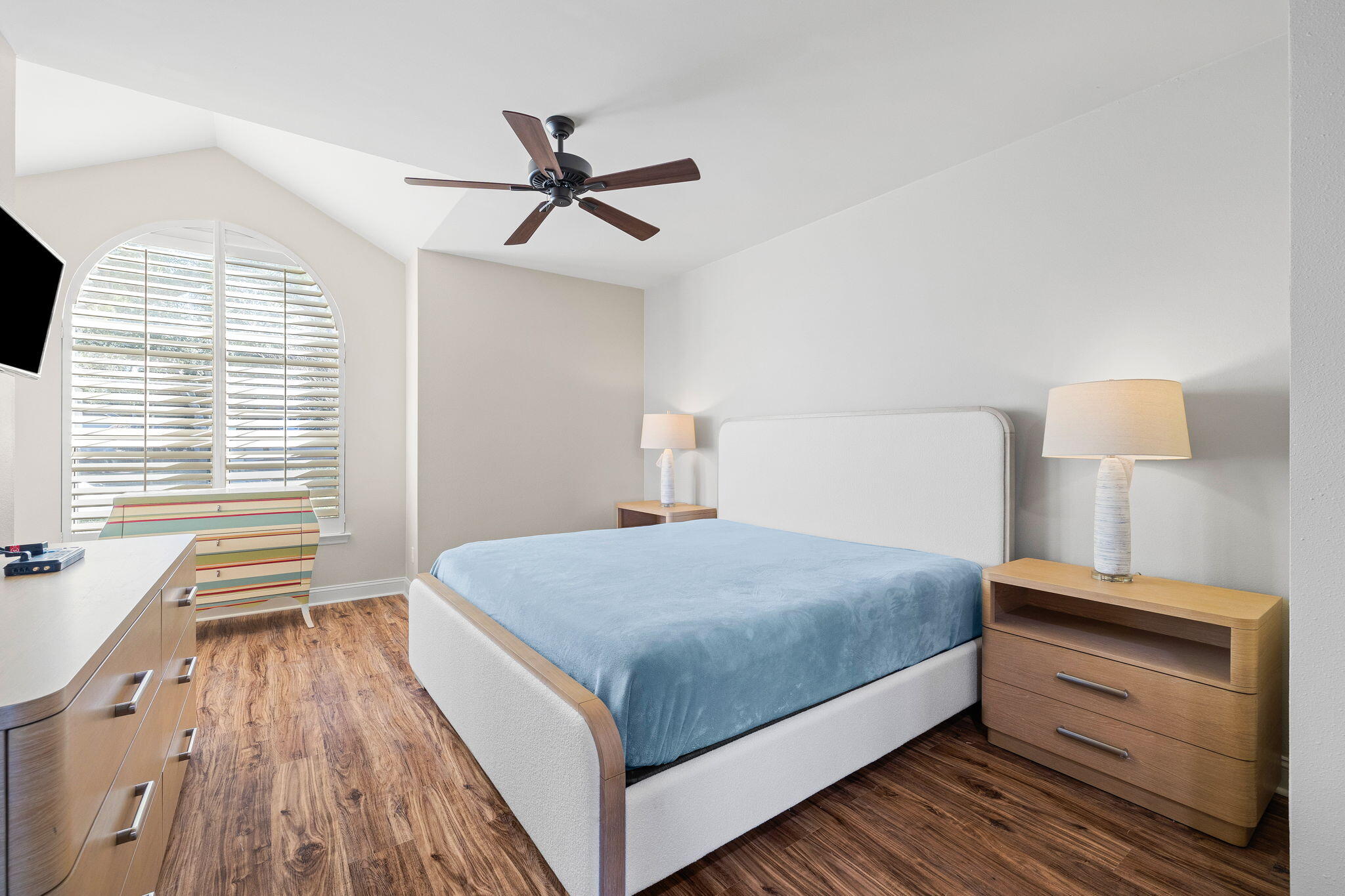 969 Northshore Drive Miramar Beach, FL 32550 - Photo 22 of 87 a bedroom with a bed and wooden floor