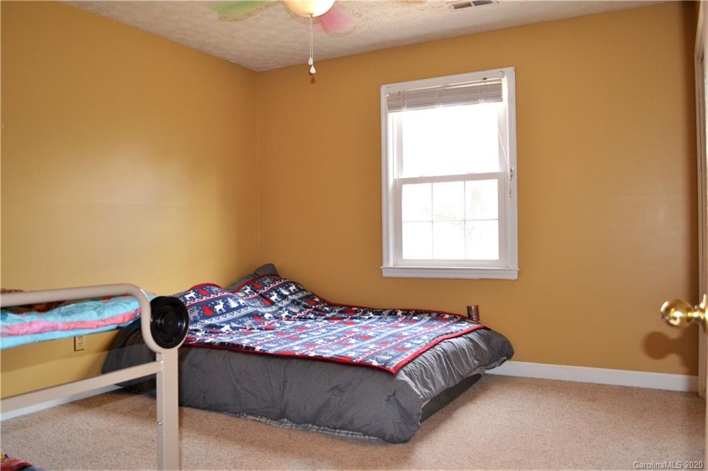 2811 Hartland Road Morganton, NC 28655 - Photo 13 of 30 Gallery Image 13