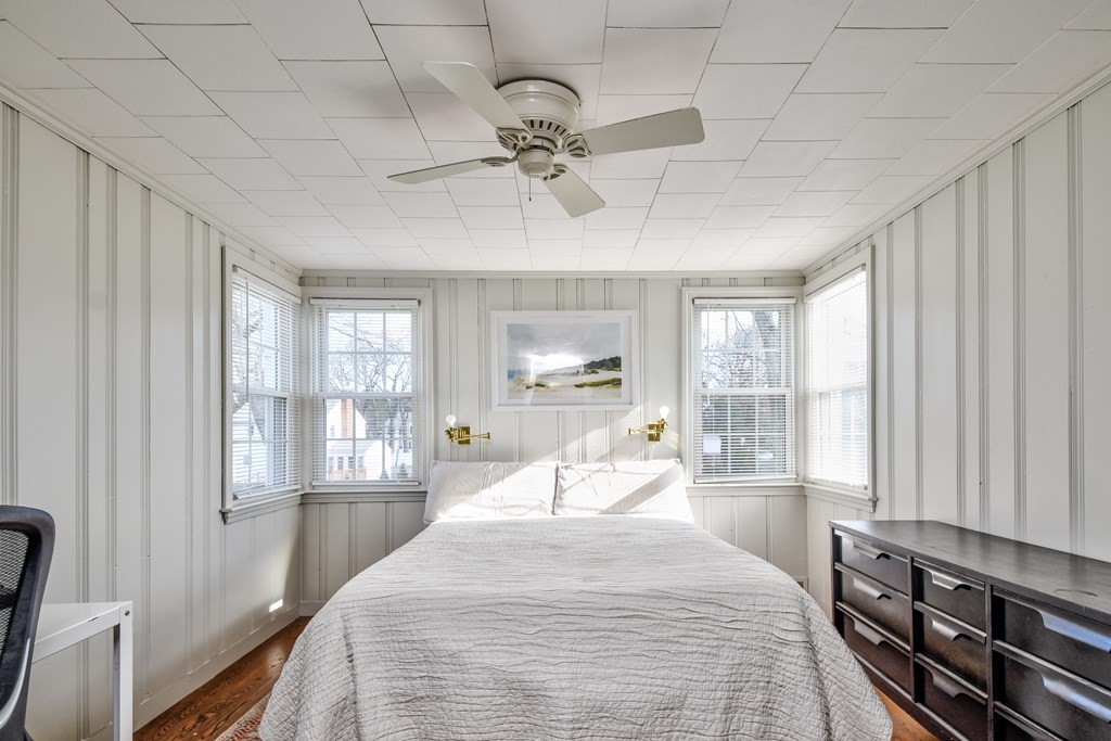 4 Sherwood Road Natick, MA 01760 - Photo 18 of 26 Gallery Image 18
