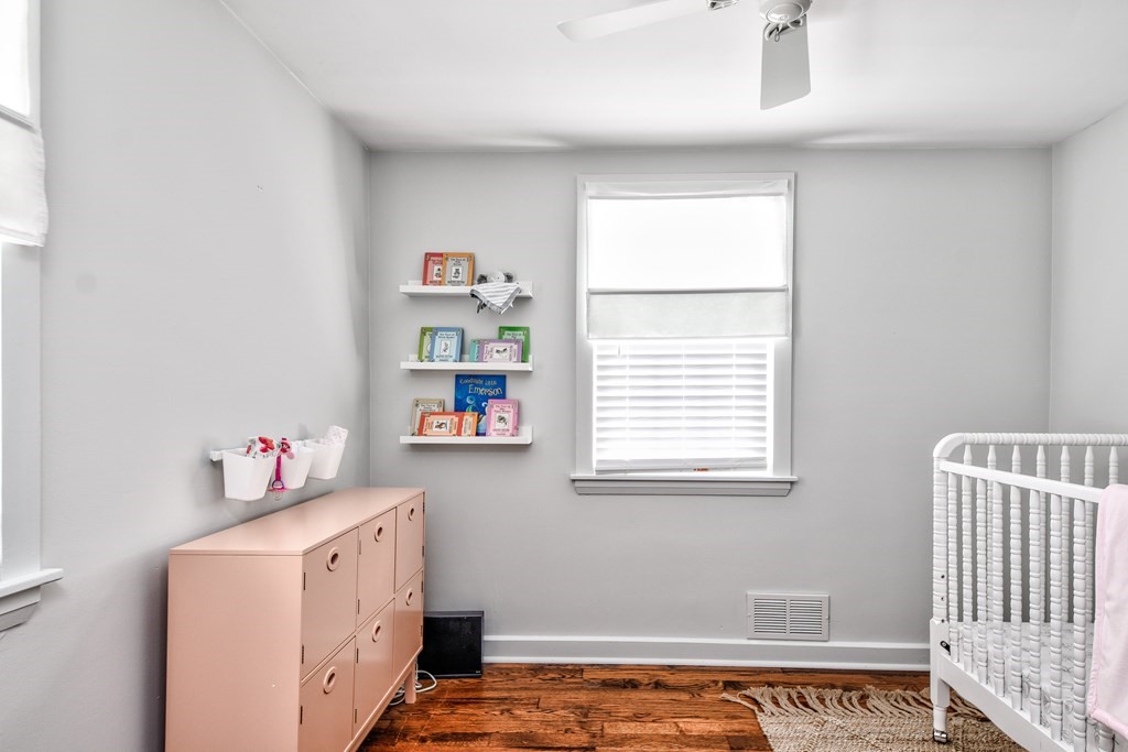 4 Sherwood Road Natick, MA 01760 - Photo 21 of 26 Gallery Image 21