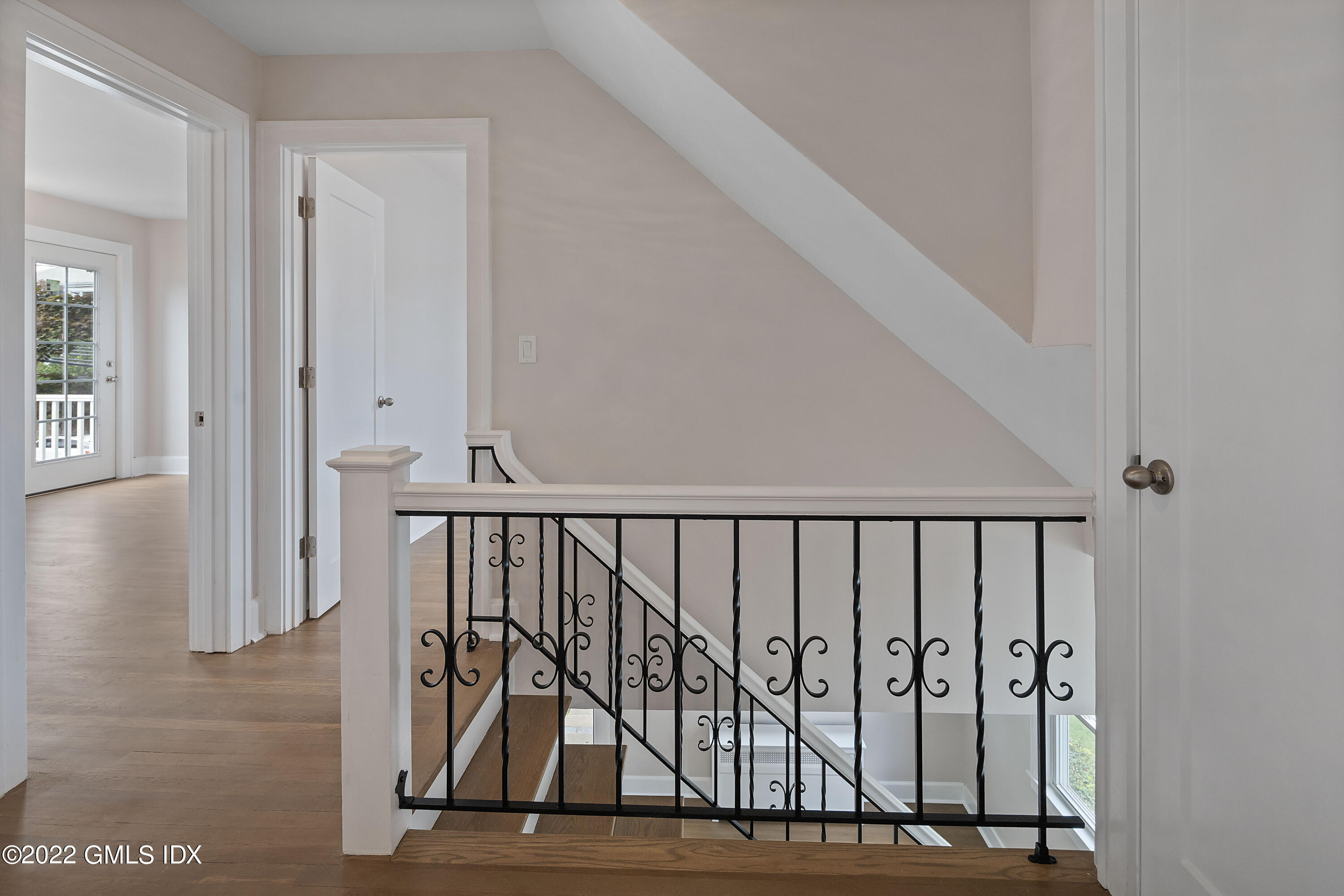 287 Glenbrook Road Stamford, CT 06906 - Photo 23 of 37 287 Glenbrook Rd, Stamford, CT 06906-27