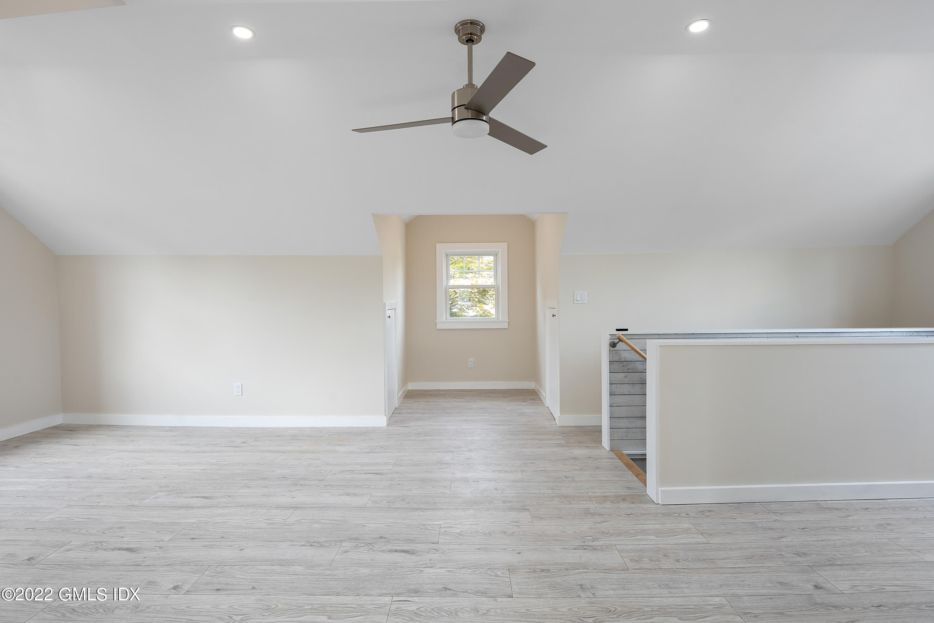 287 Glenbrook Road Stamford, CT 06906 - Photo 32 of 37 287 Glenbrook Rd, Stamford, CT 06906-40