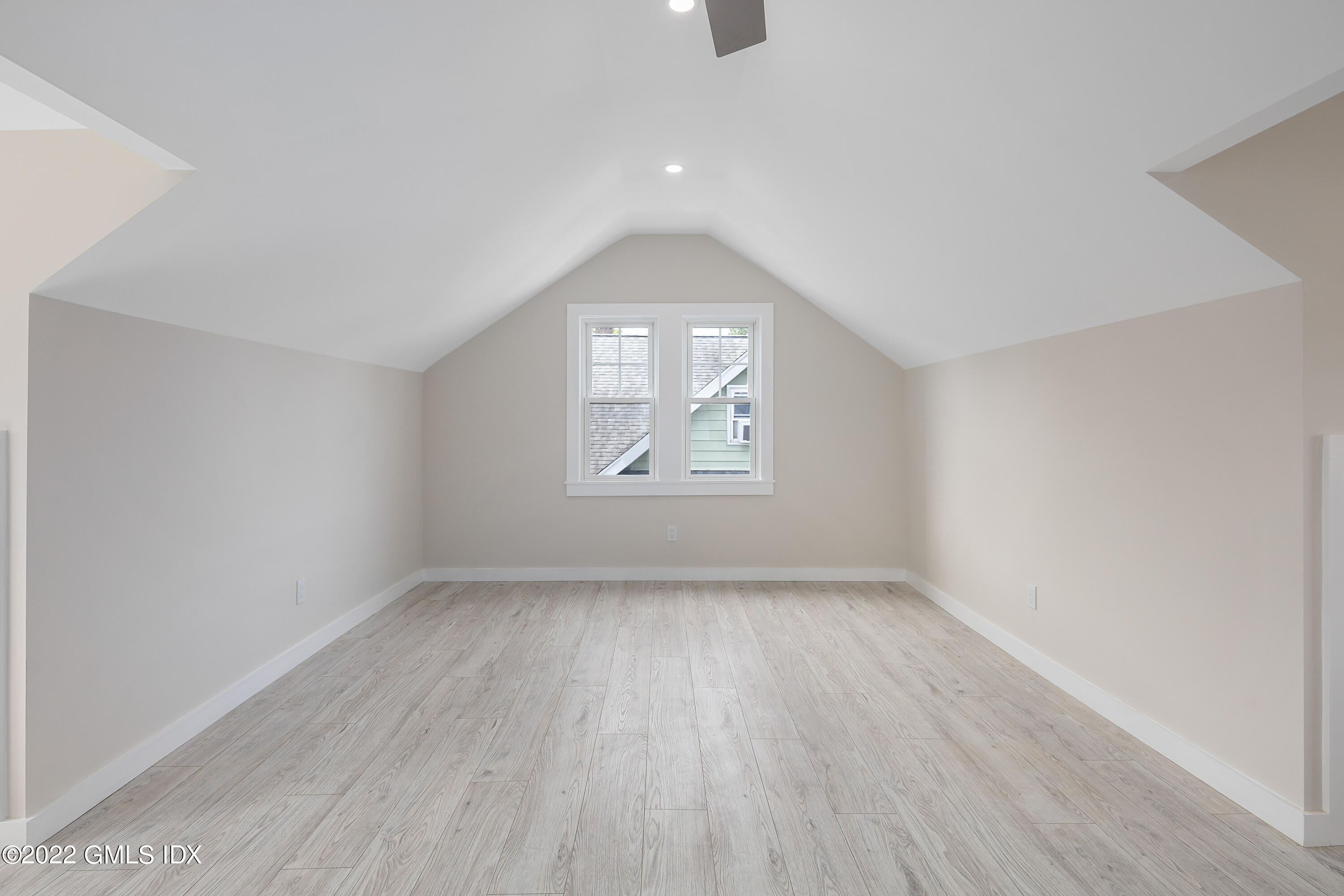 287 Glenbrook Road Stamford, CT 06906 - Photo 33 of 37 287 Glenbrook Rd, Stamford, CT 06906-41