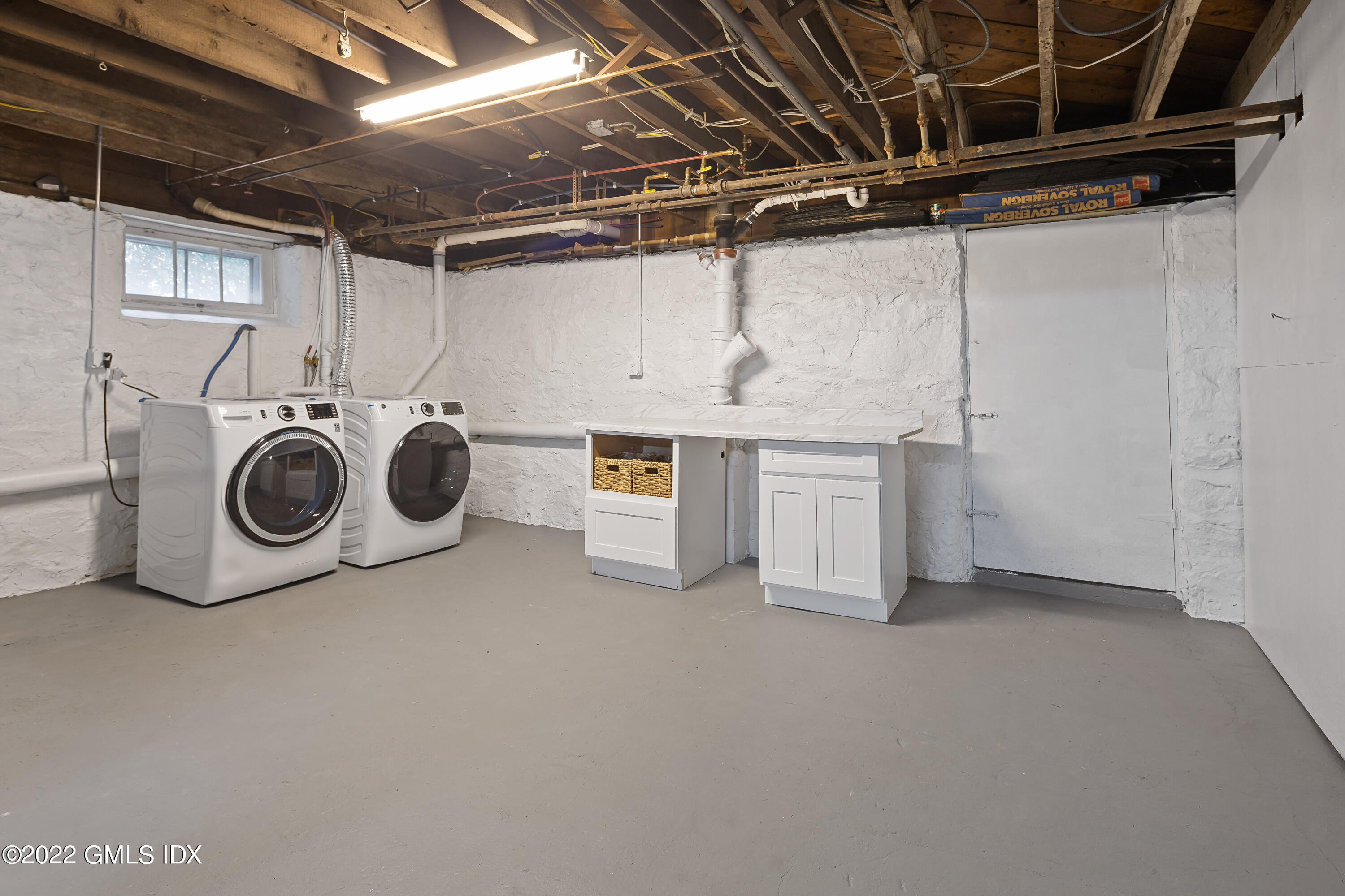 287 Glenbrook Road Stamford, CT 06906 - Photo 34 of 37 287 Glenbrook Rd, Stamford, CT 06906-42