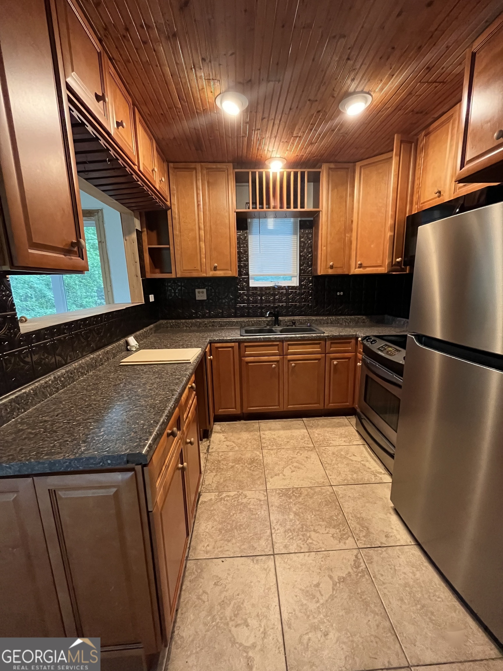 355 Thurmon Loop Road Jesup, GA 31545 - Photo 10 of 40