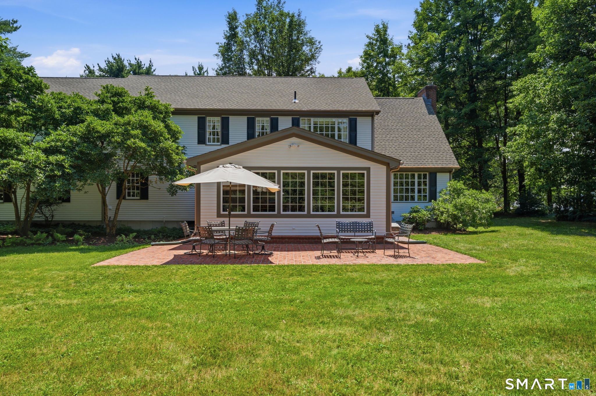 276 Stratton Brook Road Simsbury, CT 06092 - Photo 6 of 40