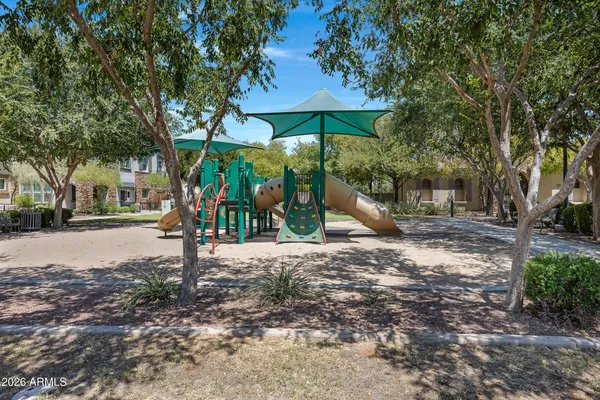 $465,000 | 1825 East Hampton Lane, Unit 106, Gilbert, AZ 85295