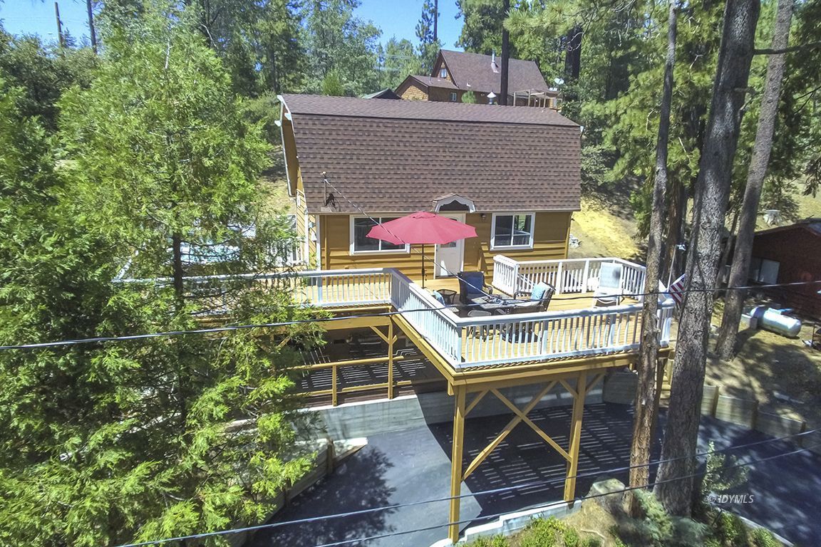 26325 Pine Dell Idyllwild, CA 92549 - Photo 2 of 31 Gather around the propane fire pit