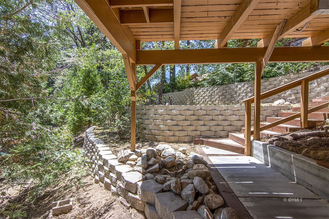 26325 Pine Dell Idyllwild, CA 92549 - Photo 31 of 31 Hillside landscaping