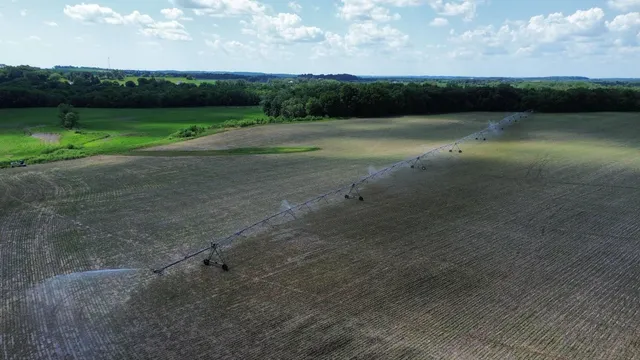 $864,000 | 72-acres County C, Brooklyn, WI 53521