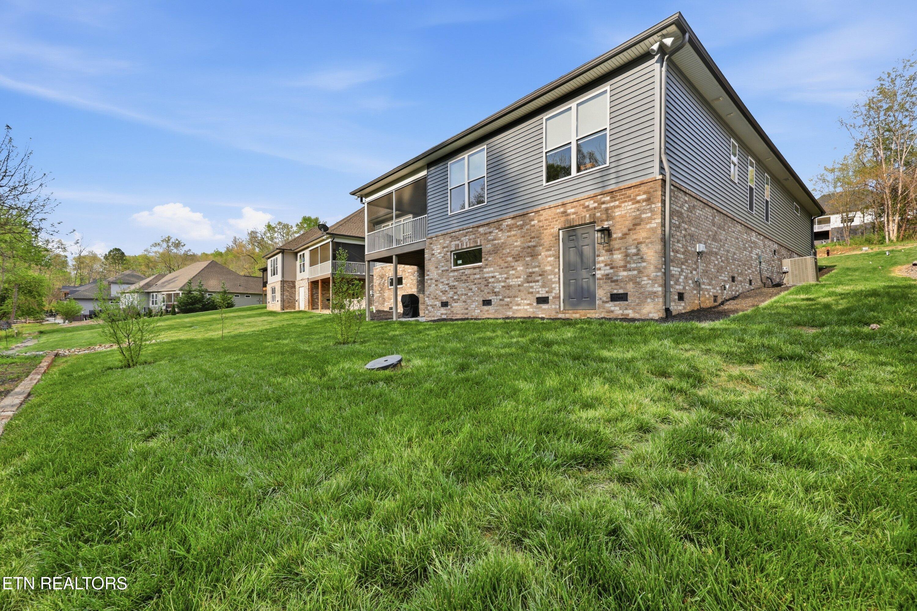 112 Nuhya Way Loudon, TN 37774 - Photo 40 of 44 112 Nuhya Way 2-2