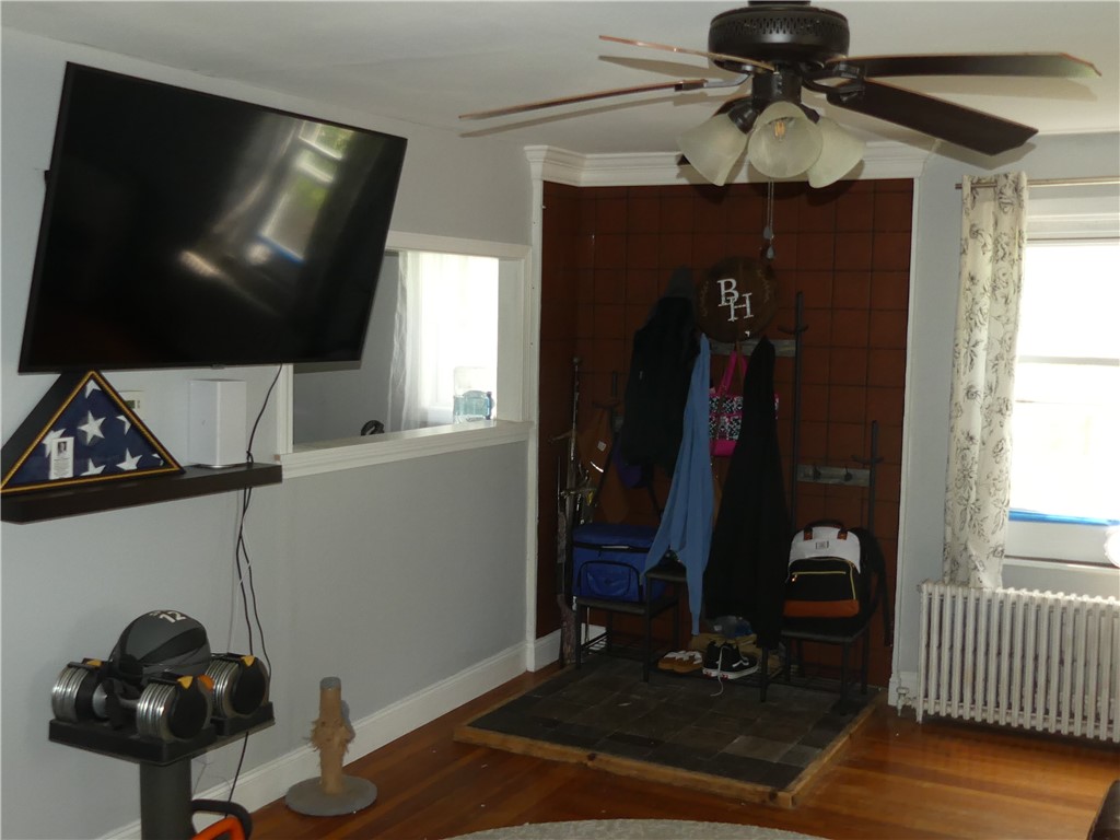 554 Coe Street Woonsocket, RI 02895 - Photo 10 of 26