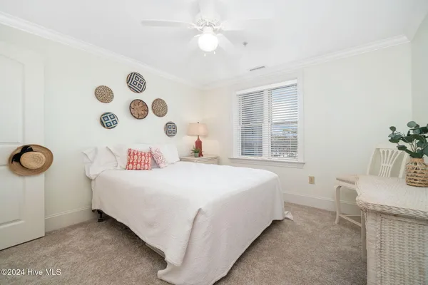 $440,000 | 4425 Arendell Street, Unit 303 HARBORSIDE CLUB AT 70, Morehead City, NC 28557