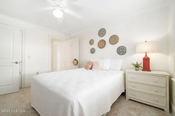 $440,000 | 4425 Arendell Street, Unit 303 HARBORSIDE CLUB AT 70, Morehead City, NC 28557