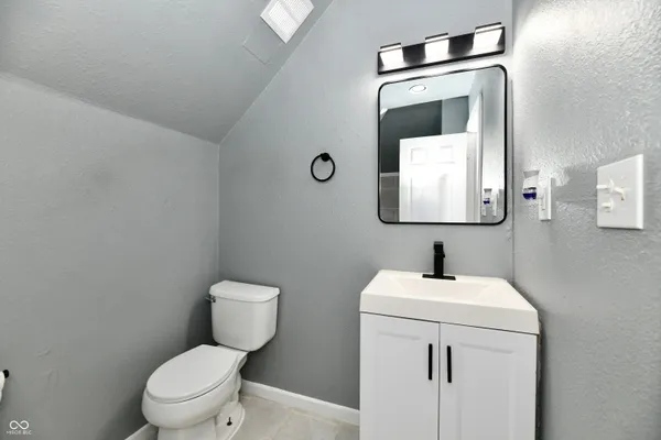 $230,000 | 2838 North Kenwood Avenue, Indianapolis, IN 46208
