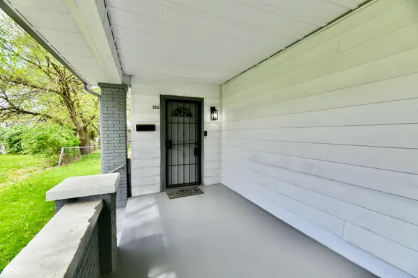 $230,000 | 2838 North Kenwood Avenue, Indianapolis, IN 46208