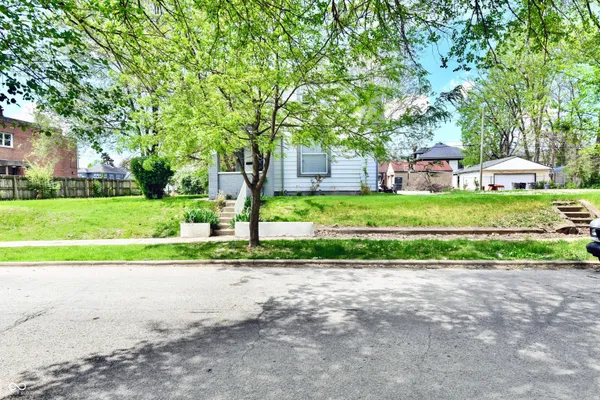$230,000 | 2838 North Kenwood Avenue, Indianapolis, IN 46208