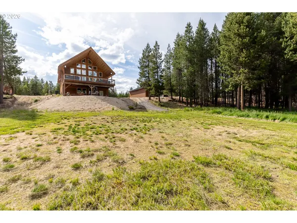 $1,100,000 | 124323 Teatable Court, Crescent Lake, OR 97733