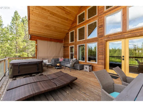 $1,100,000 | 124323 Teatable Court, Crescent Lake, OR 97733