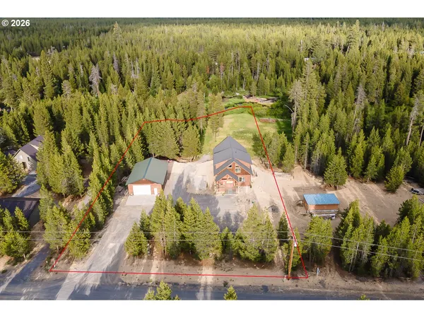 $1,100,000 | 124323 Teatable Court, Crescent Lake, OR 97733