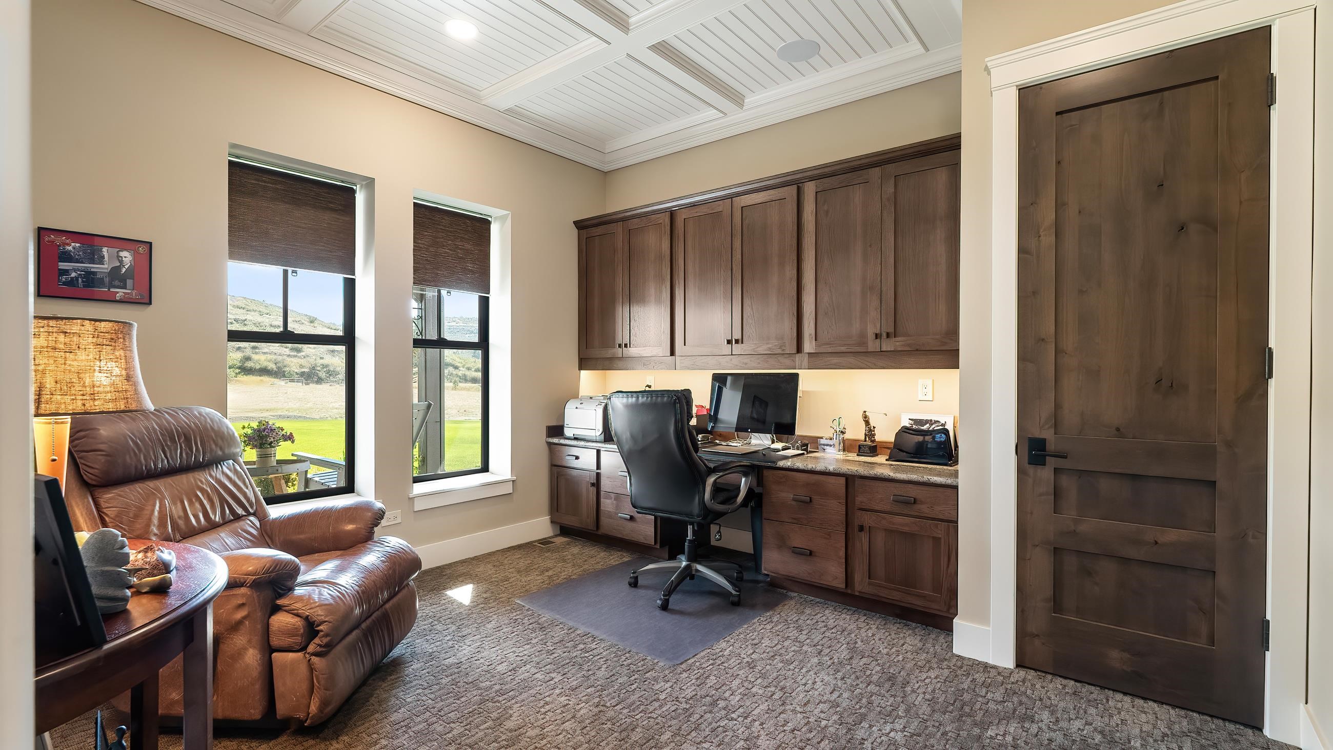 18524 North Valley Road Nine Mile Falls, WA 99026 - Photo 36 of 48