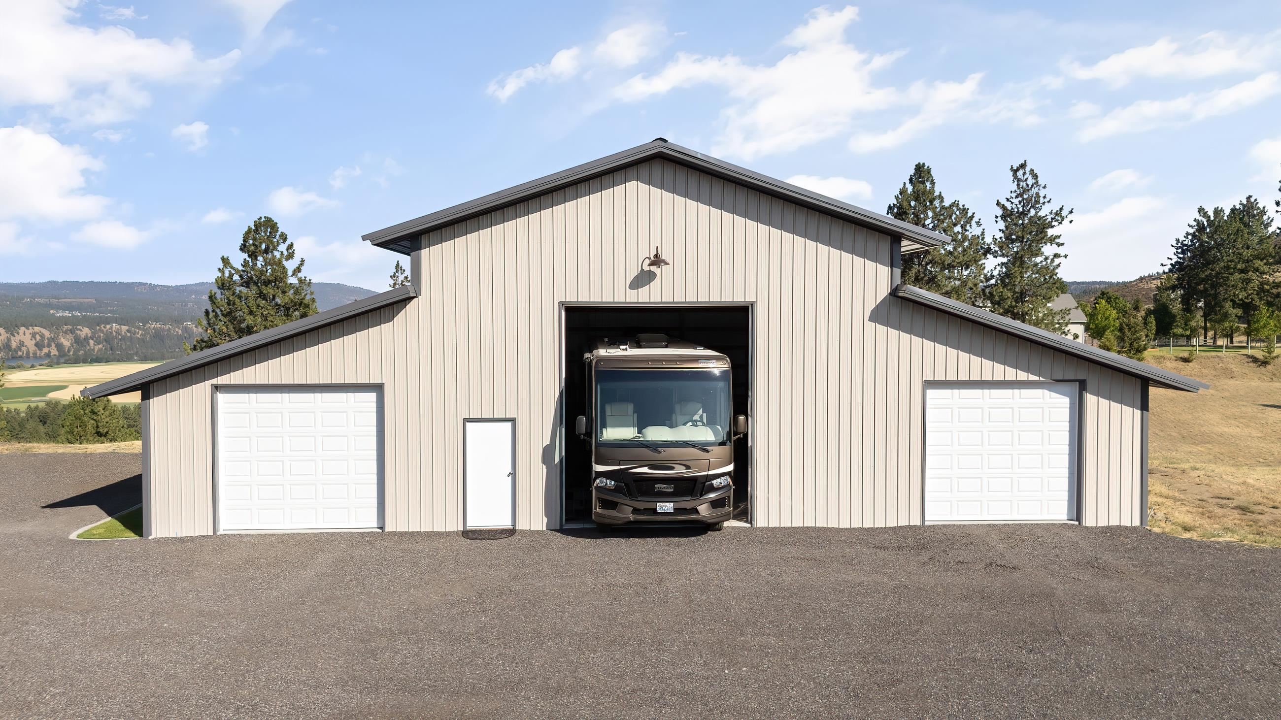 18524 North Valley Road Nine Mile Falls, WA 99026 - Photo 4 of 48