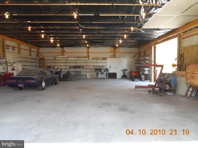 3239 Panhandle Road Front Royal, VA 22630 - Photo 11 of 30 Garage 1