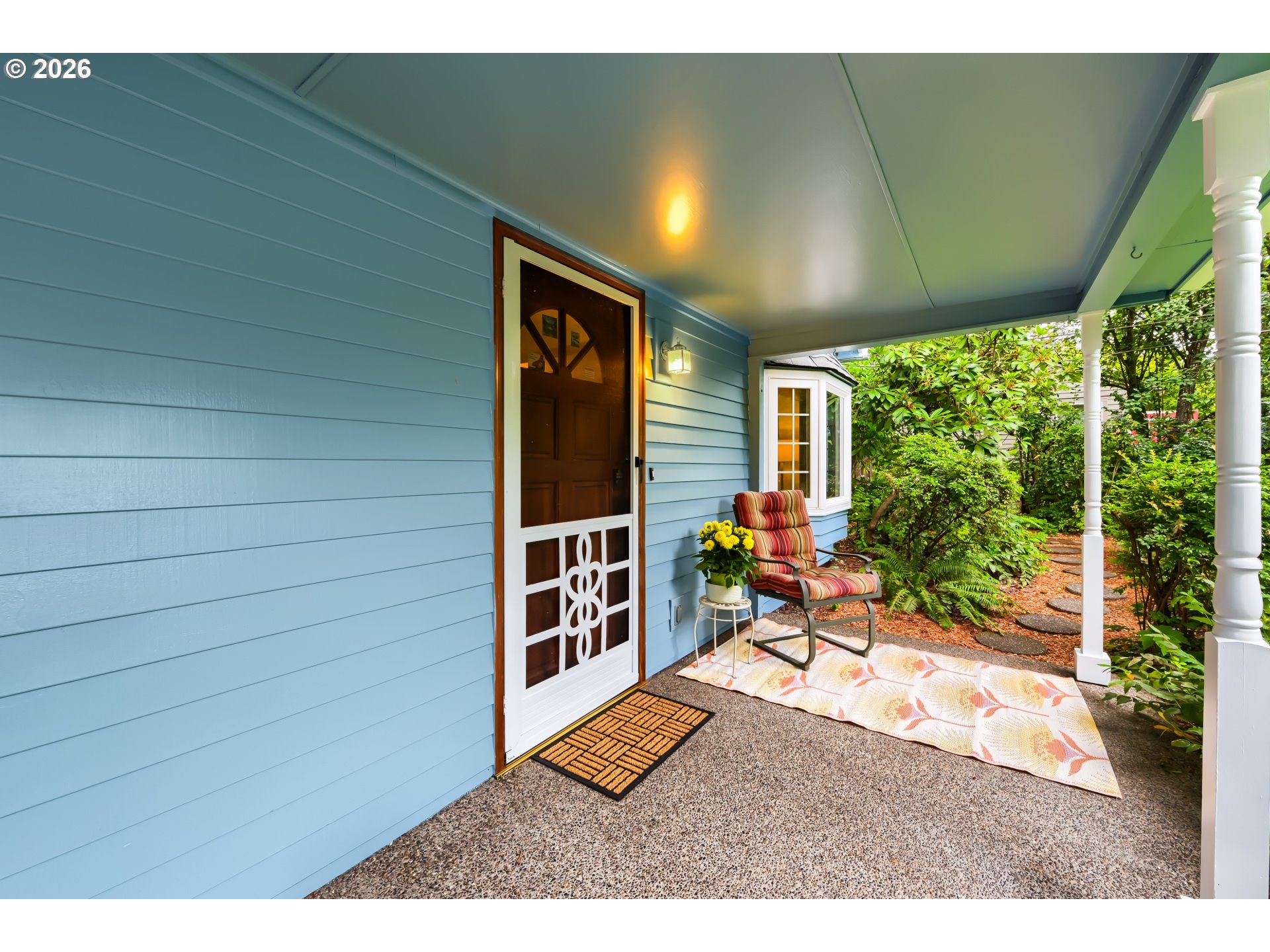 3740 Southwest Comus Street Portland, OR 97219 - Photo 3 of 33 Porch