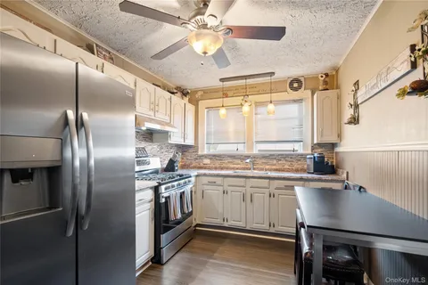 $629,990 | 87 Whitman Avenue, Islip, NY 11751