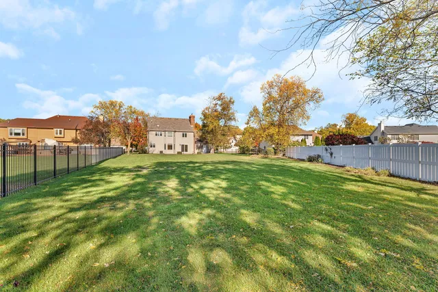 $475,000 | 24605 South River Trail, Channahon, IL 60410