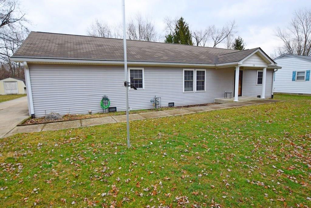 118 East Central Way Pendleton, IN 46064 - Photo 3 of 33