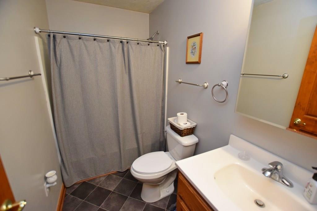 118 East Central Way Pendleton, IN 46064 - Photo 26 of 33