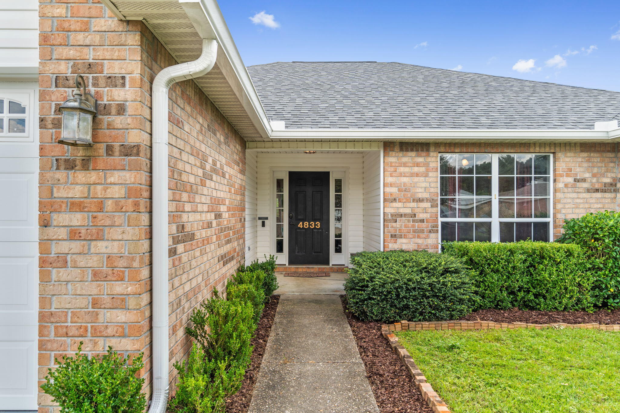 4833 Young Road Crestview, FL 32539 - Photo 5 of 38 4-web-or-mls-Final-31