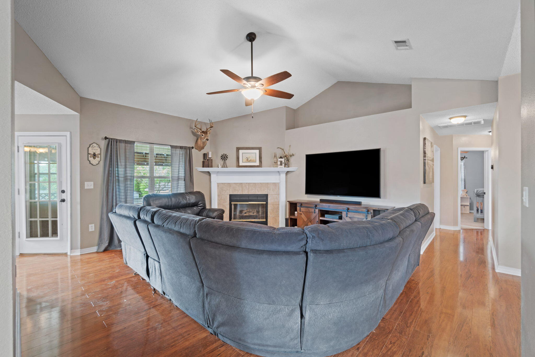 4833 Young Road Crestview, FL 32539 - Photo 9 of 38 7-web-or-mls-Final-15