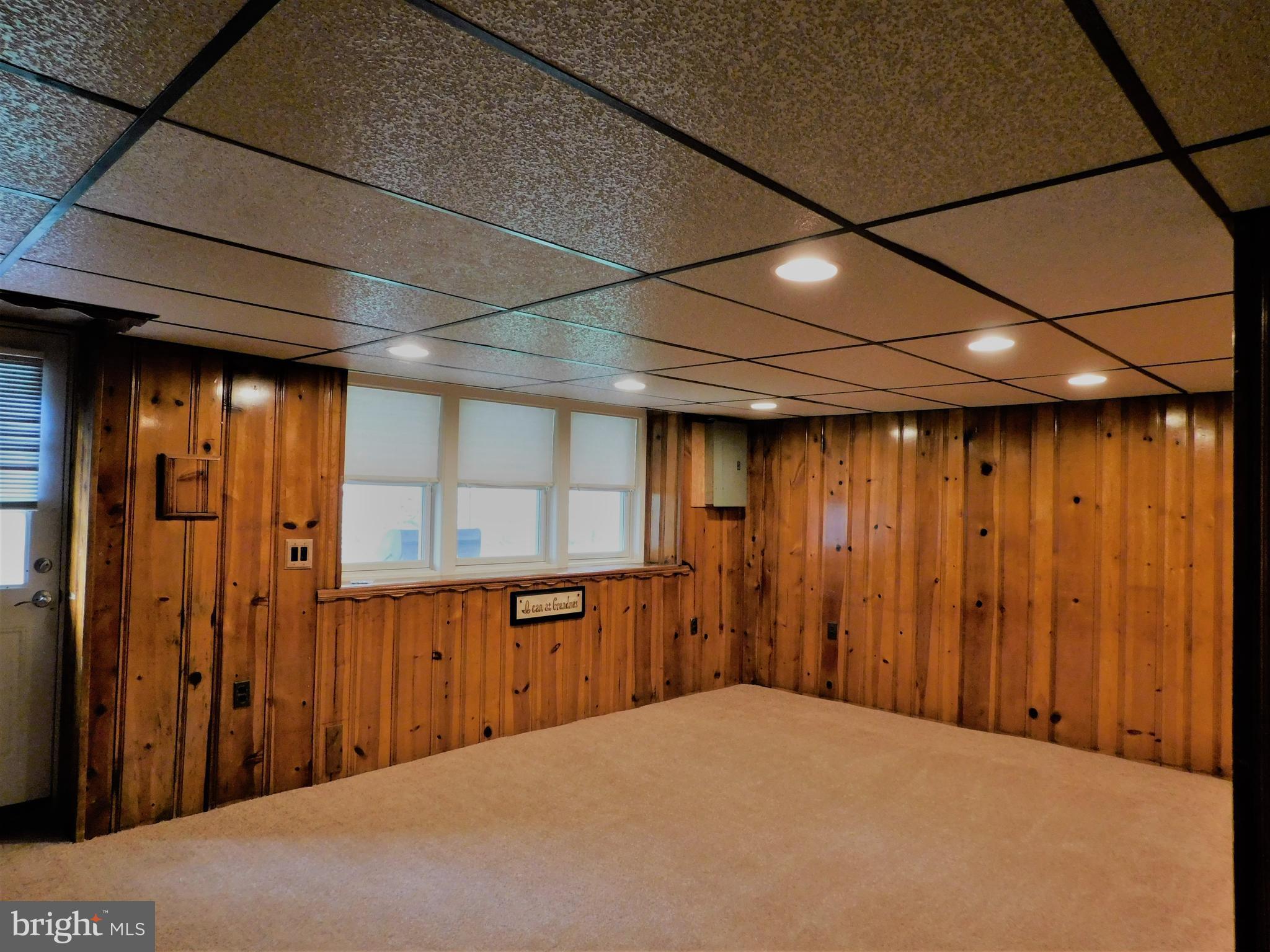 11803 Basile Road Philadelphia, PA 19154 - Photo 11 of 14 Gallery Image 11