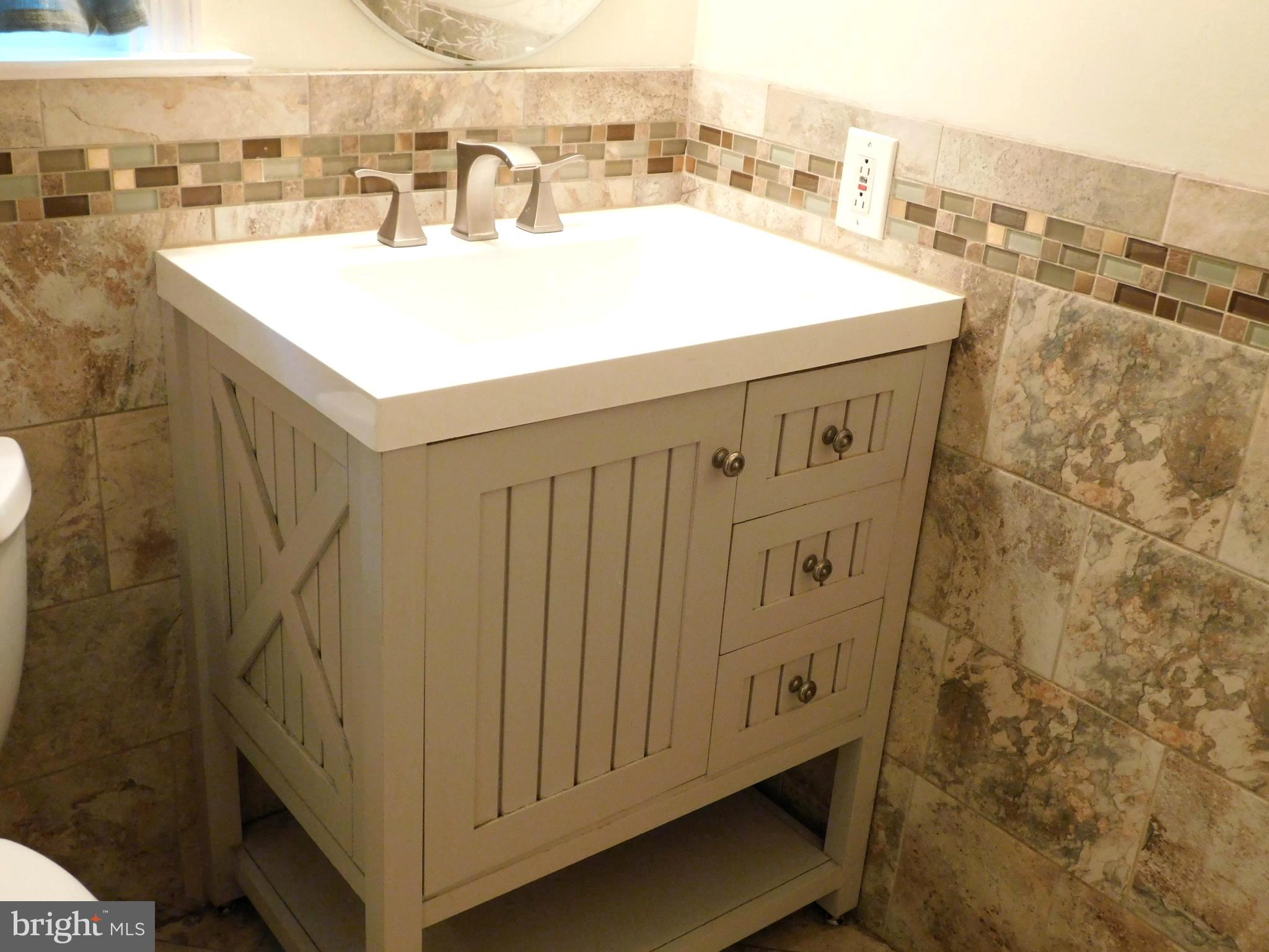 11803 Basile Road Philadelphia, PA 19154 - Photo 9 of 14 Gallery Image 9