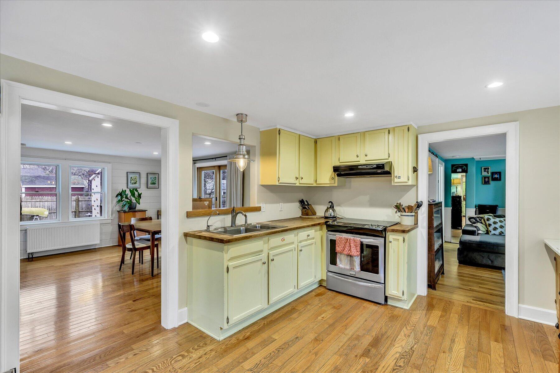 34 Weir Road Yarmouth Port, MA 02675 - Photo 9 of 48 45-Y1A4107
